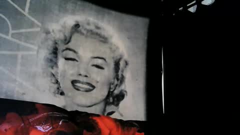 Daddy  His Splash Queen online show from December 1, 8:12 am