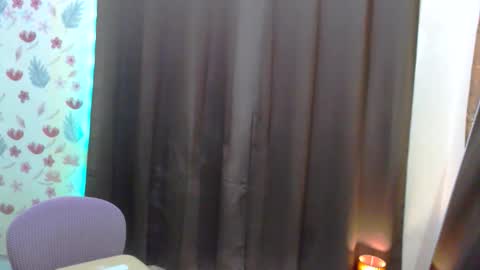 Kimmy online show from November 3, 10:38 am