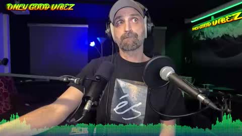 Snapshot of splivke chatting on October 10, 3:23 am Splivke online show from October 10, 3:23 am