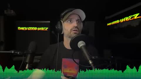 Snapshot of splivke chatting on October 24, 12:33 am Splivke online show from October 24, 12:33 am