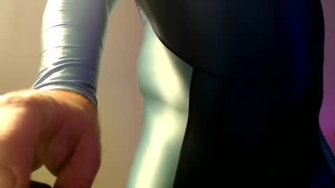 musclegrowthfantasy online show from April 18, 8:20 pm