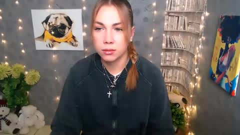 Snapshot of sport_tall_karina chatting on January 8, 8:06 am Karina online show from January 8, 8:06 am