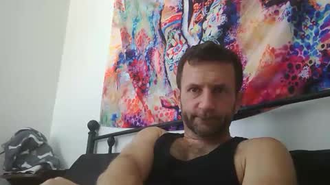 Snapshot of sports_dude22 chatting on February 2, 4:43 pm sports dude22 online show from February 2, 4:43 pm