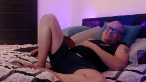 Spun male online show from July 7, 7:34 am