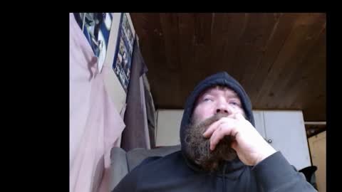 squegly1 online show from December 1, 6:55 am