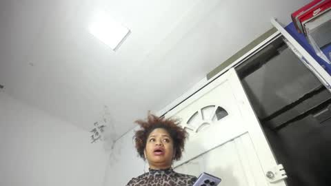 squirter_girl69 online show from April 26, 10:02 am