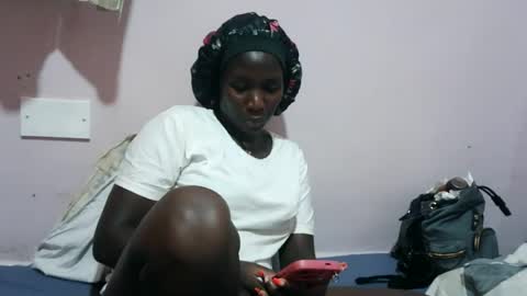 squirtypussie online show from July 12, 12:19 pm
