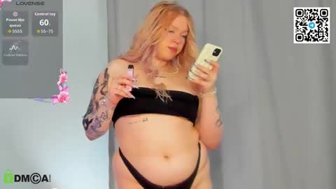 sqwrtg online show from March 26, 12:50 am