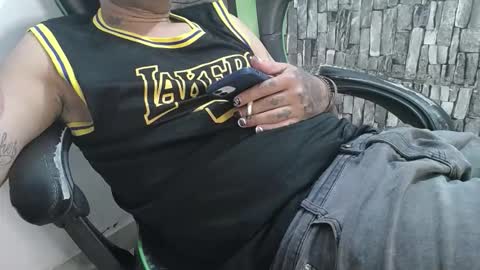 sr master cum its my old account online show from March 9, 3:22 am