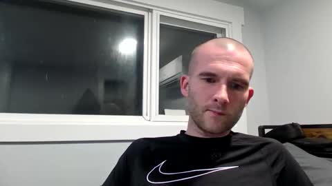 sscccooottt online show from February 15, 9:08 am