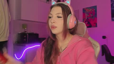 Stacy online show from November 19, 2:16 pm