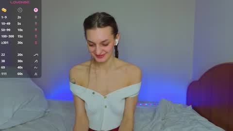 Sexy lips online show from March 13, 10:46 pm