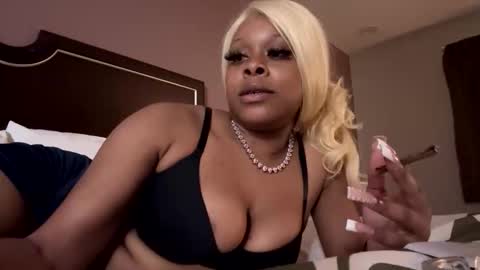 Stacy online show from December 22, 11:55 pm