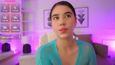 stacycooper_ online show from July 10, 7:40 pm