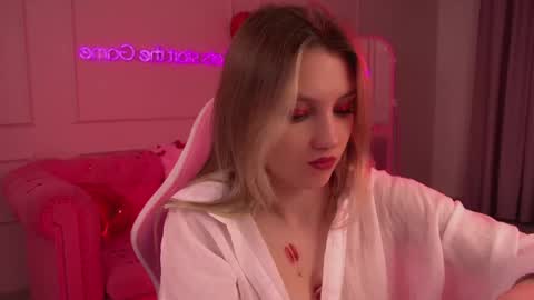 StacyEvances online show from February 14, 9:28 pm