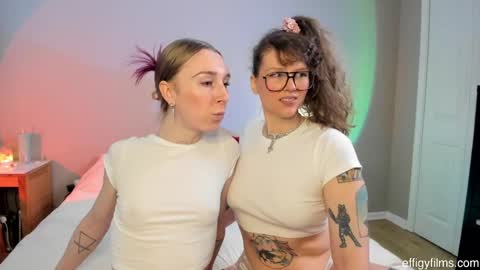 Star  Deluge  online show from January 22, 9:43 pm