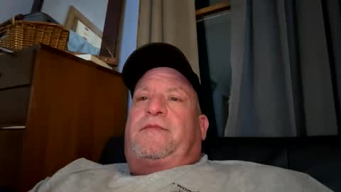 starkiemd62324 online show from November 29, 11:07 am