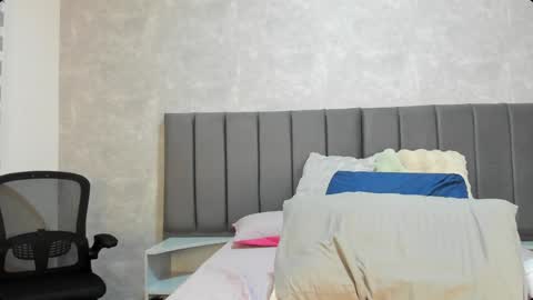 Melany online show from April 6, 4:46 am