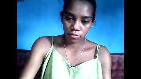 Malicia online show from December 18, 1:39 pm