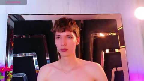 stefany piink online show from May 2, 12:33 pm