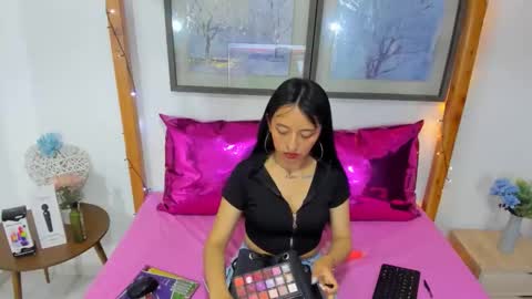 --Estefay-- online show from December 18, 2:07 am