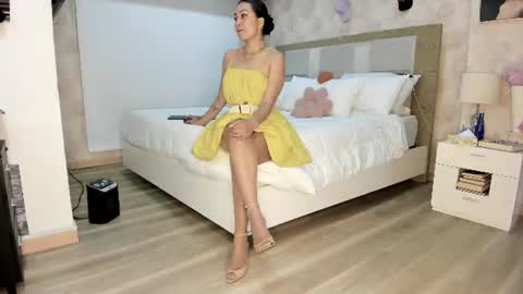 Zuly online show from June 16, 1:20 am