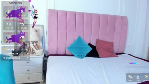 Stefy online show from October 17, 3:27 pm