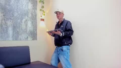 Steiner online show from June 12, 3:49 am