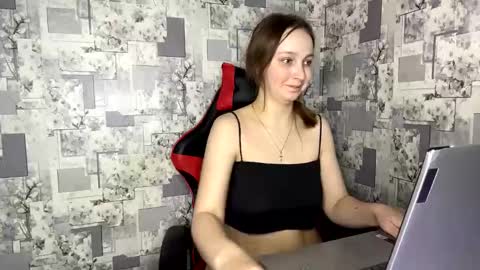 Stella online show from March 4, 10:16 pm