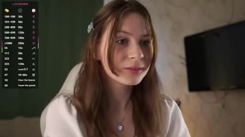 Stella online show from September 15, 8:49 am