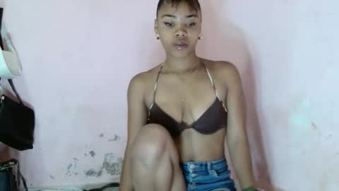 stellah2555 online show from March 1, 5:44 am