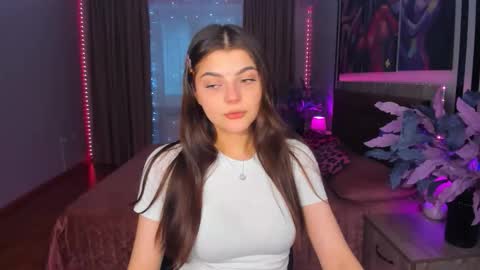 StellaRainbow online show from March 5, 10:13 am