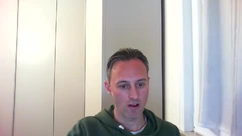 sten015 online show from December 9, 4:15 pm