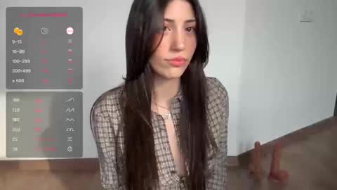 michelle and max  online show from November 26, 10:45 am