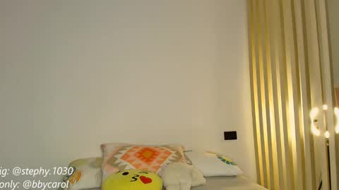 stephany online show from February 5, 11:28 pm