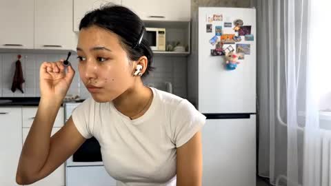Aiko online show from June 8, 6:47 am