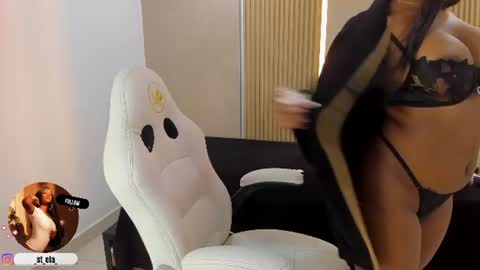 Stephany online show from June 13, 7:57 pm