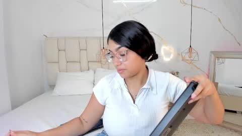 Snapshot of stephanysc chatting on February 10, 9:58 pm Stefanny online show from February 10, 9:58 pm