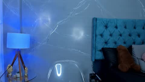 Stefanny online show from February 10, 1:30 am