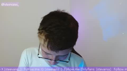 Snapshot of stevans_ chatting on September 27, 4:54 am Stevan online show from September 27, 4:54 am