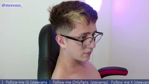 Snapshot of stevans_ chatting on September 10, 7:09 am Stevan online show from September 10, 7:09 am