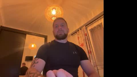 steve897819 online show from November 20, 10:07 pm