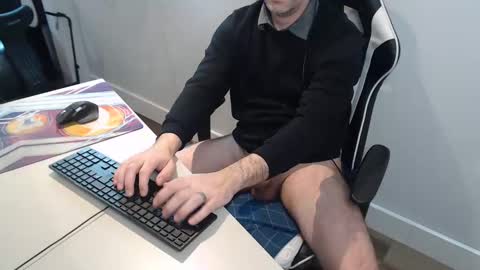 steve_oo8 online show from March 11, 1:34 pm