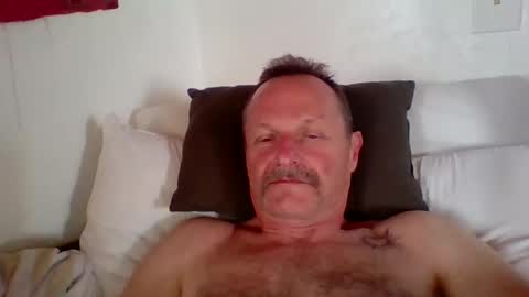 steven626708 online show from March 15, 6:22 pm