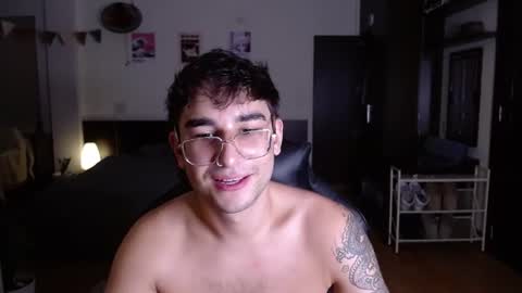 Alex   online show from June 15, 6:33 pm