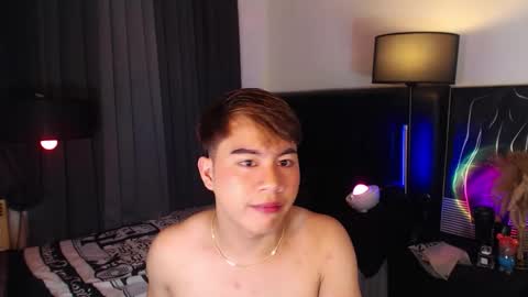 STEVE online show from October 17, 1:04 pm