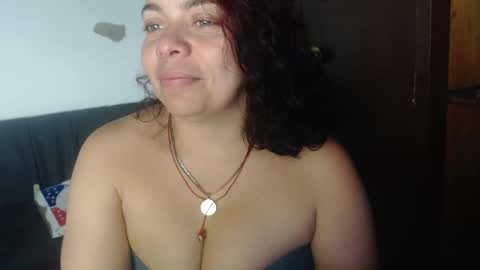 Snapshot of sthepany_gold chatting on September 11, 2:46 am sthepany_gold online show from September 11, 2:46 am