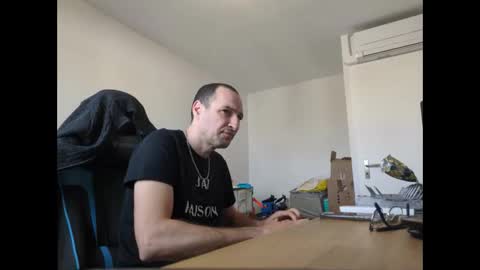 stickolive1 online show from April 22, 7:37 am