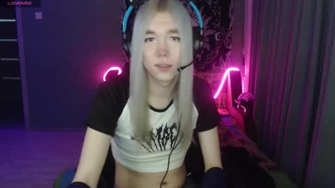 Steve online show from February 19, 5:34 pm