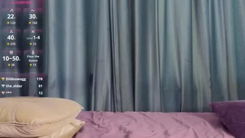 still__eva online show from October 14, 9:34 am